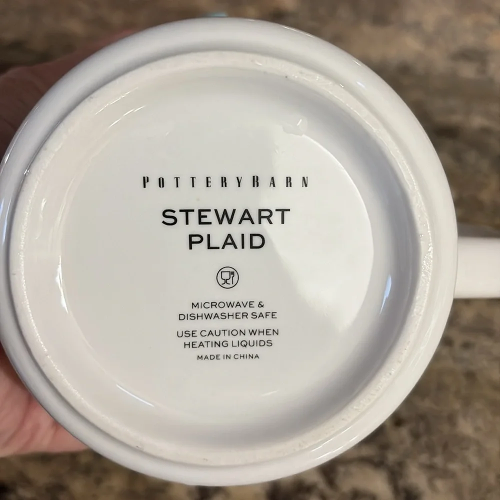 Pottery Barn Steward Plaid initial R coffee tea mug monogram new, gold rim 16oz
